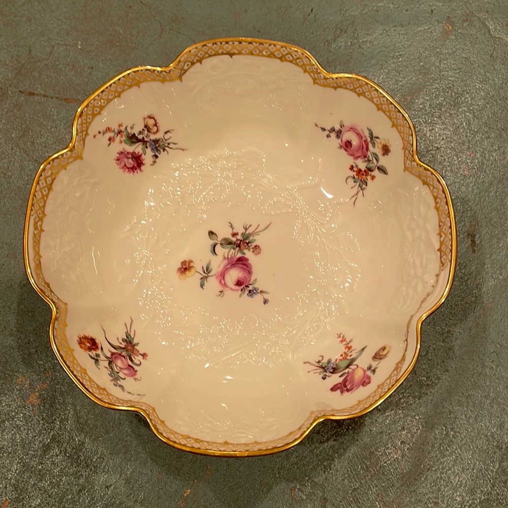 Lenox bowl